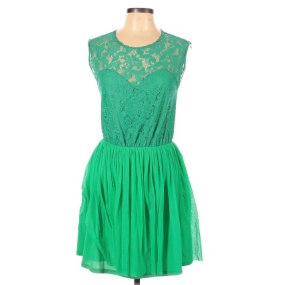 Asos Green Lace Tulle‎ Sweetheart Dress